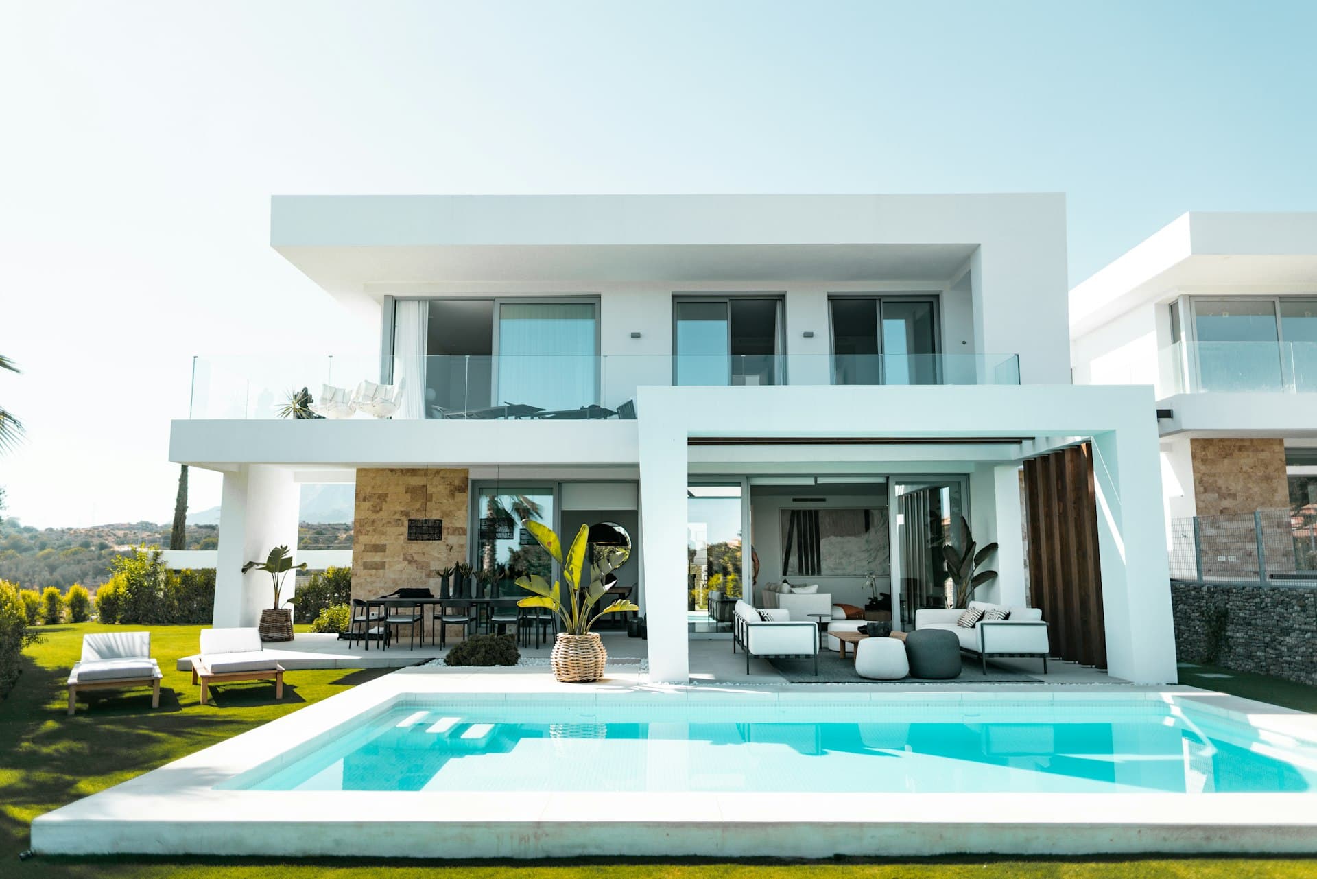 Exceptional coastal villa